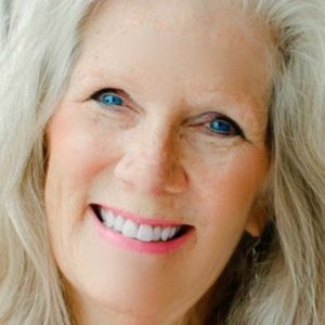 Meet your Posher, Debe